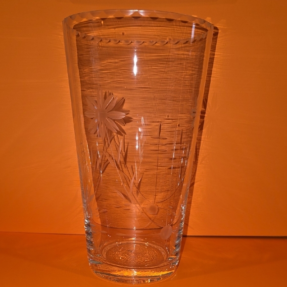 Source Unknown Other - (J44) Unknown Clear Etched Glass Vase